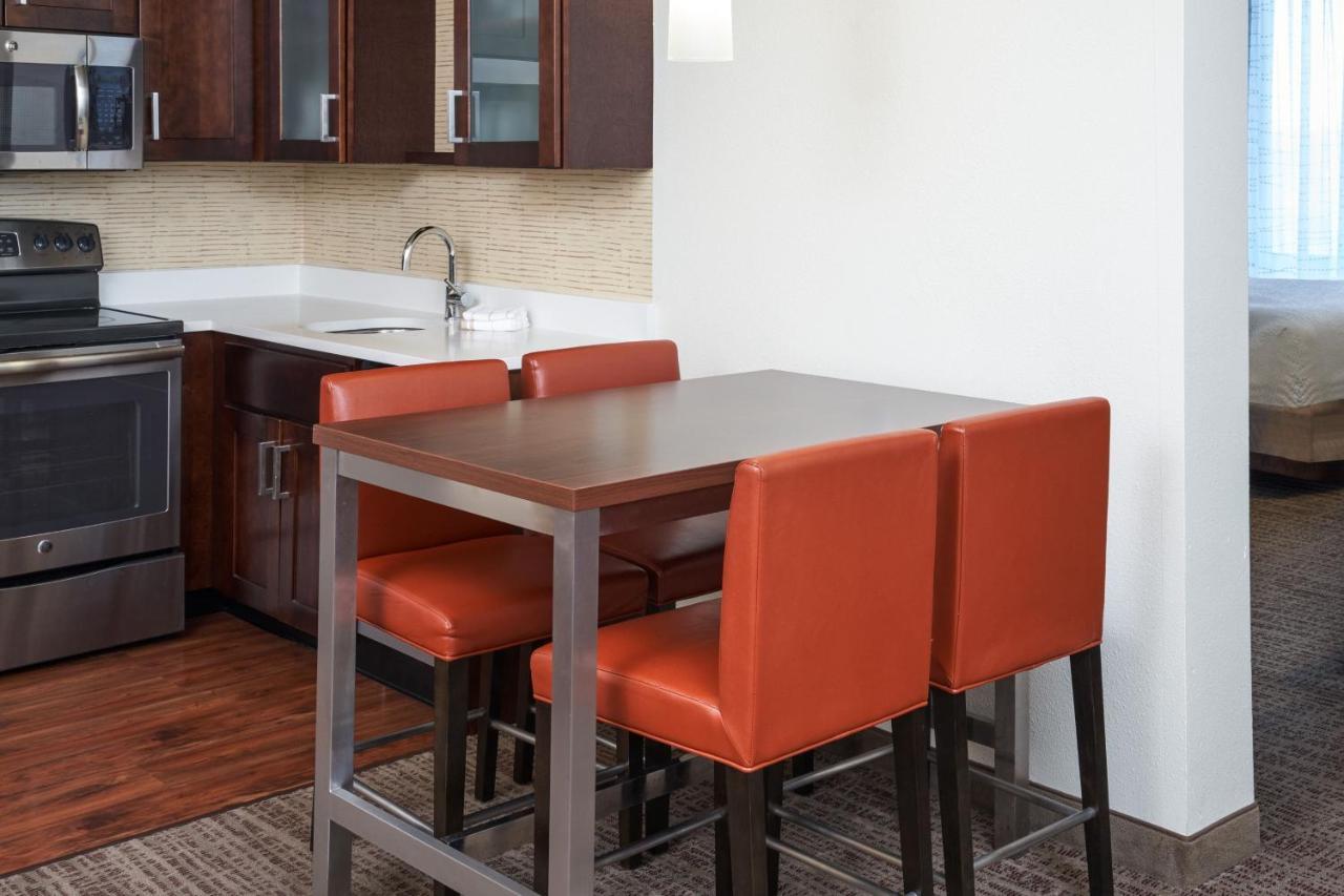Residence Inn By Marriott Philadelphia Airport מראה חיצוני תמונה